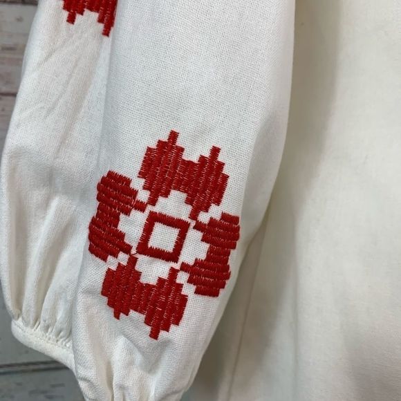 NWT Stellah Embroidery Dress WOW!! - Picture 10 of 10